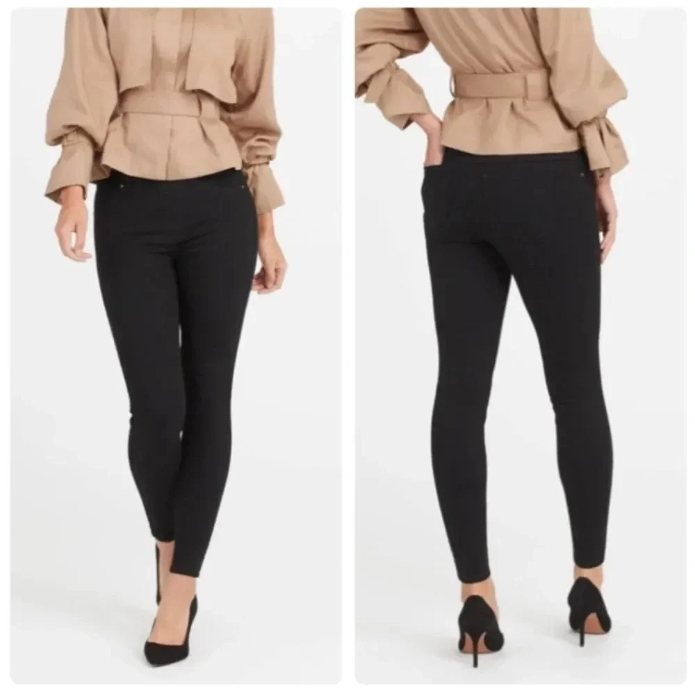 Spanx Ankle Skinny Jeans in Black Size Medium